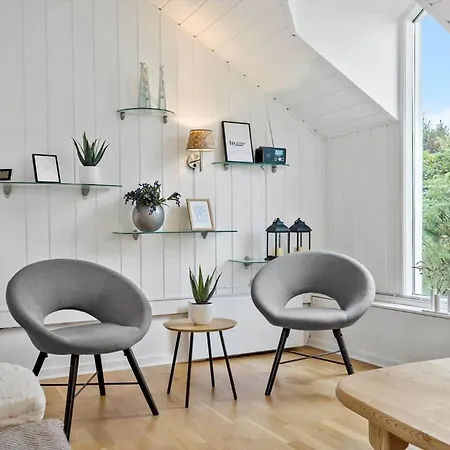 111-ringkobing-p-snejkers-vej-10 * Klegod